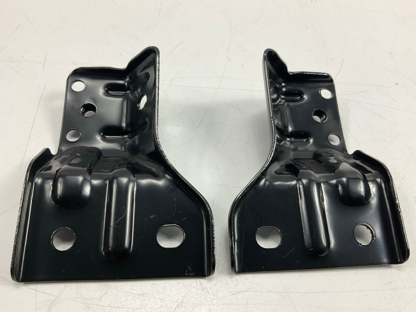 Left + Right Radiator Support Bracket OEM For 2012-14 Hyundai Accent 641151R000