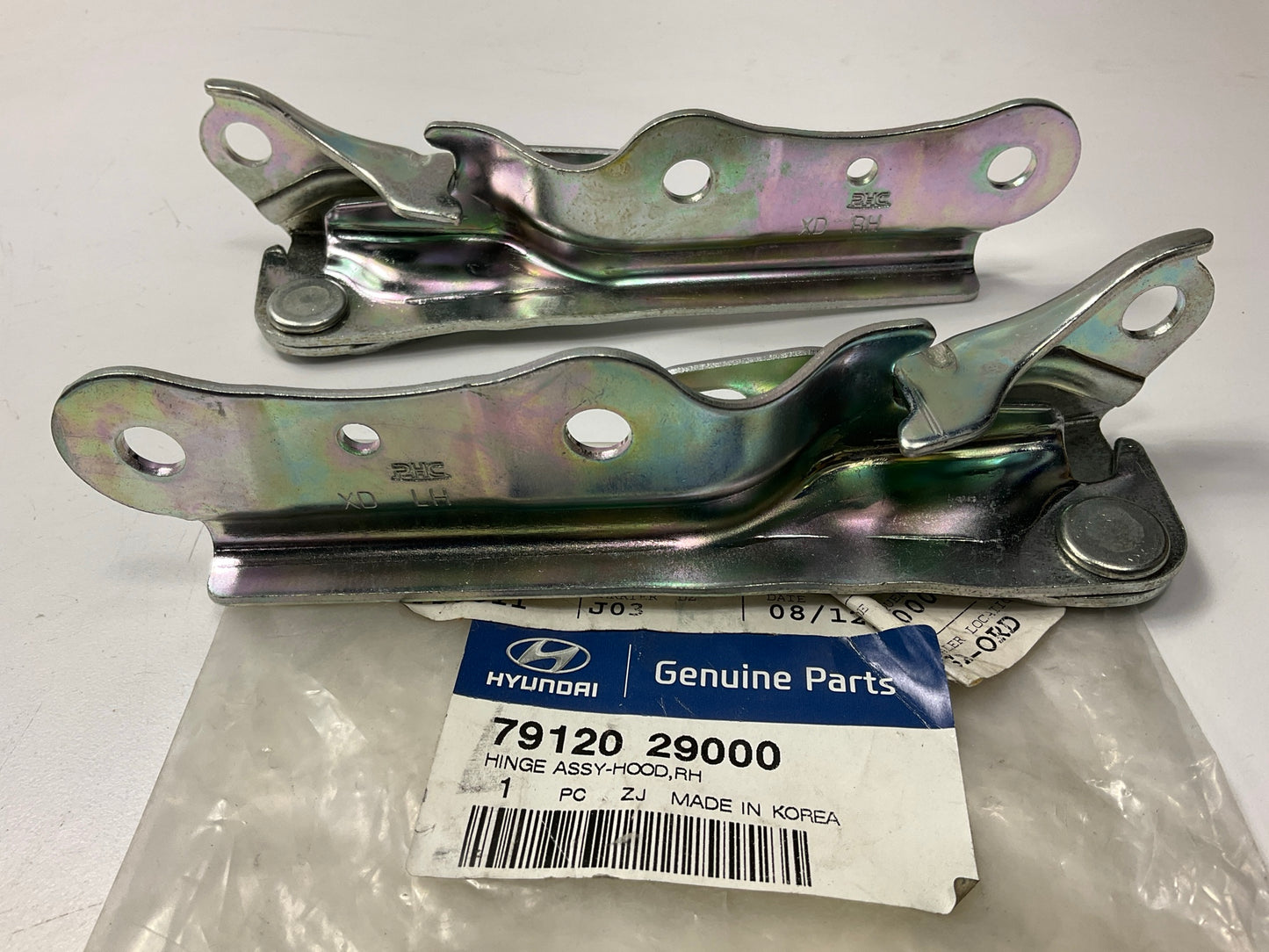 New Genuine LEFT & RIGHT Hood Hinge Set OEM For 1996-2006 Elantra 79110-29000
