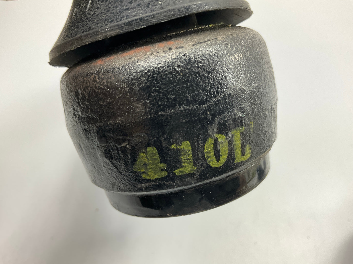 NAVISTAR INTERNATIONAL Loadstar & School Bus Outer Tie Rod Ends ES410L + ES410R