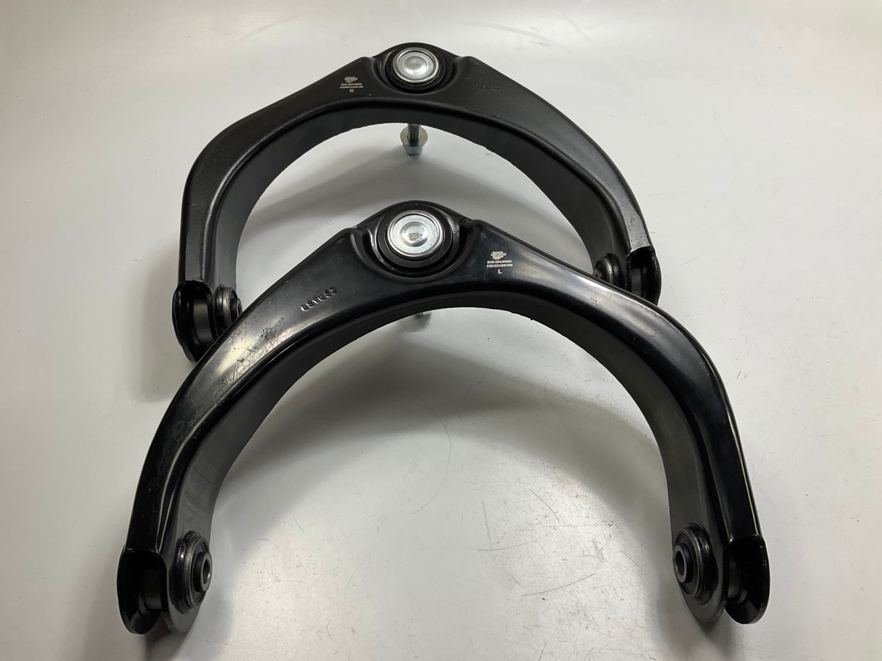 Carquest Front Left & Right Upper Control Arm For 2006-2008 Ram 1500 5-Lug