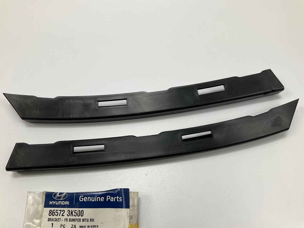 Front Bumper Mounting Bracket Right & Left, Set OEM For 09-10 Sonata 865723K500
