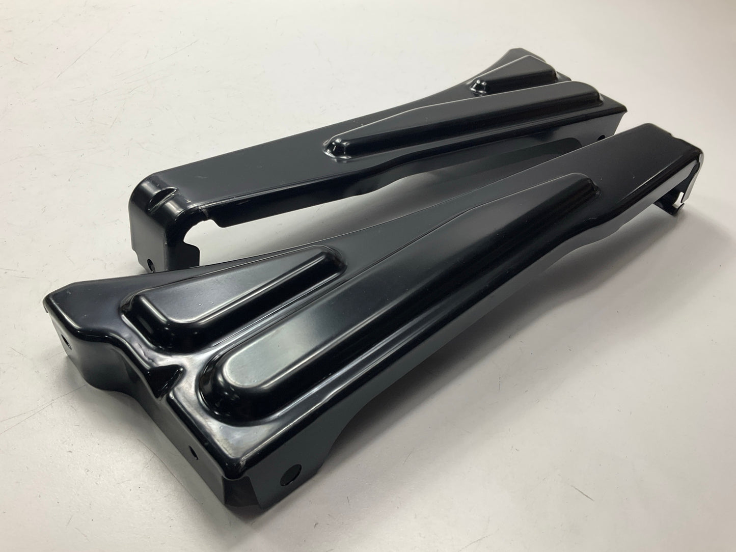 New Front Left & Right Lower Bumper Cover Bracket For 07-09 Hyundai Sorento