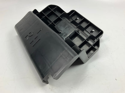 OEM Rear LEft & Right Bumper Cover Lower Bracket For 13-15 Sante Fe GLS