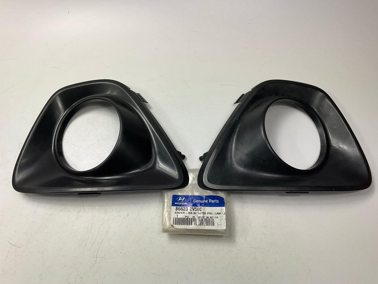 Rear Left & Right Bumper Reflector Lamp Light Trim Bezel For 13-16 Veloster