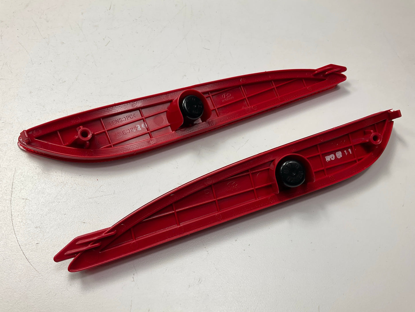 NEW Rear Bumper Reflector Lights Left & Right Set OEM For 2011-13 Elantra SEDAN