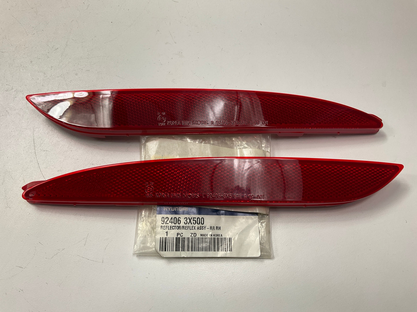 NEW Rear Bumper Reflector Light Left & Right Set OEM For 2013-2014 Elantra Coupe