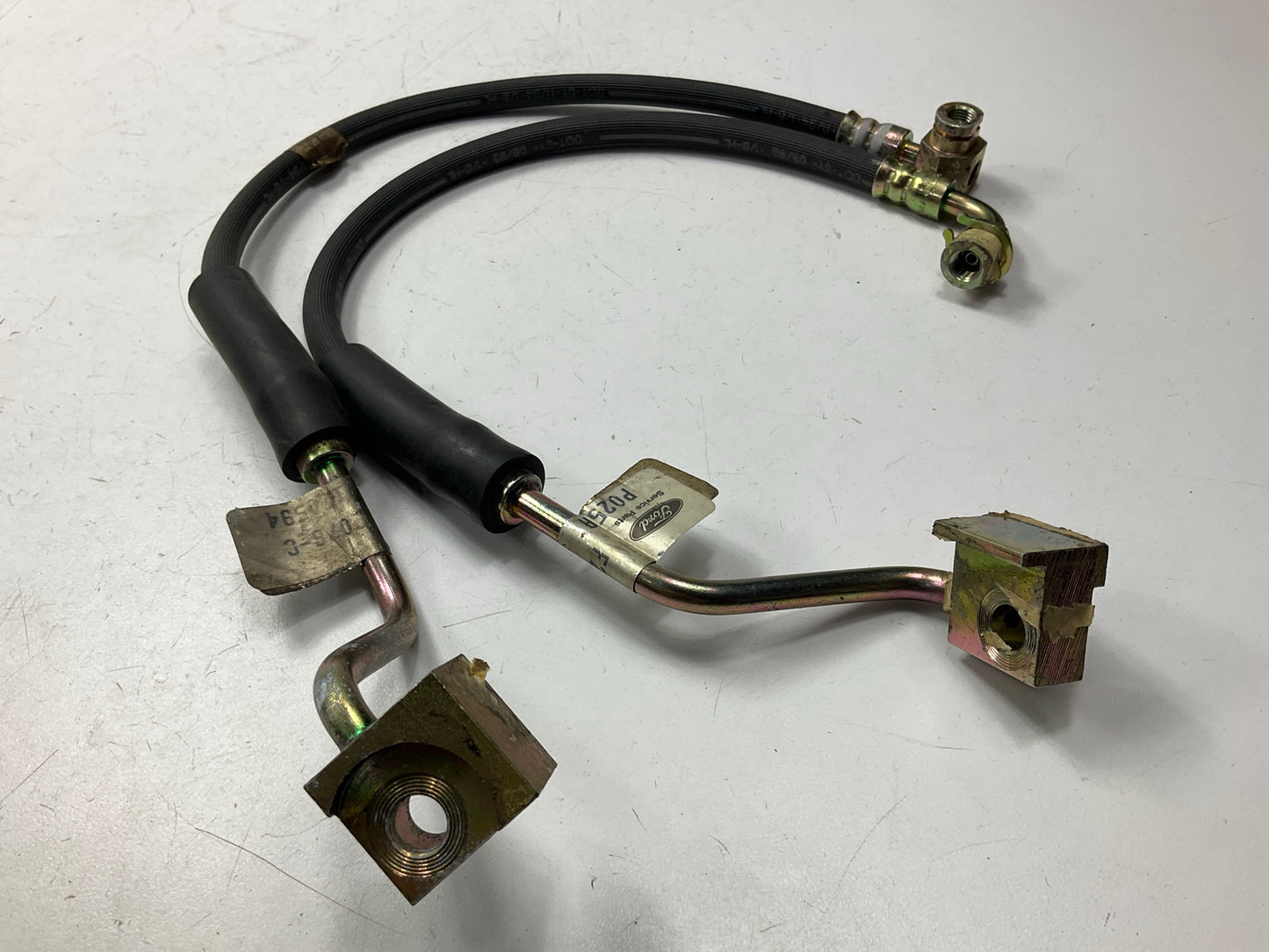 NEW - OEM Ford Front Right & Left Brake Hydraulic Hose 1992-93 Ford E-150