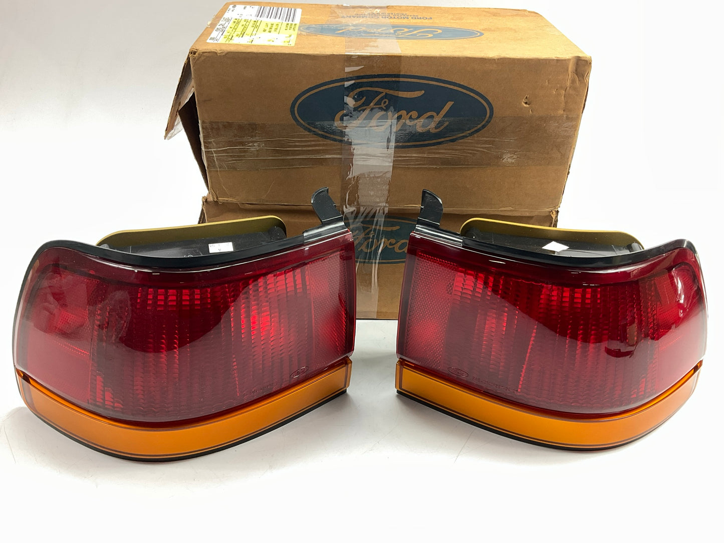 NEW 1994-1996 Ford Escort Tail Light Lamps Left & Right SET OEM F4CZ-13404-A