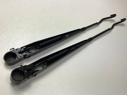 NOS OEM Ford F4ZZ-17526-A F4ZZ-17527-A Left & Right Wiper Arm Set 94-98 Mustang