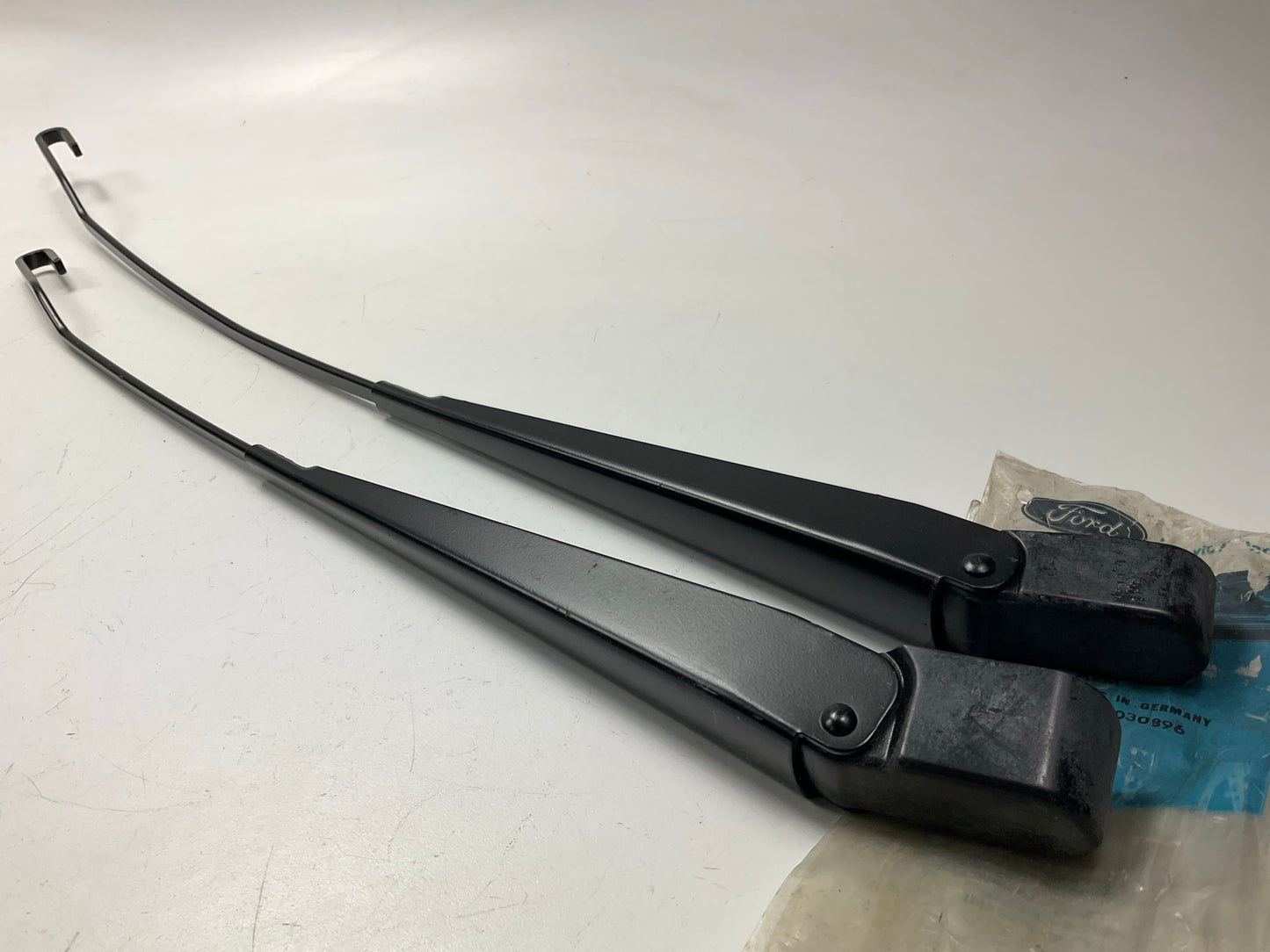 NEW OEM Ford Windshield Wiper Arm Set, Left + Right Sides - 1995-1998 Contour