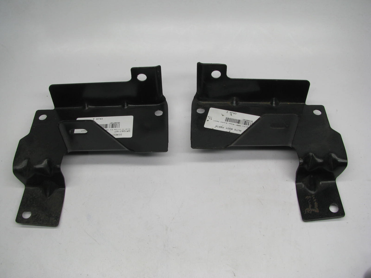 NEW AFTERMARKET Front Bumper Inner Brackets Left + Right - 02-06 Chevy Silverado