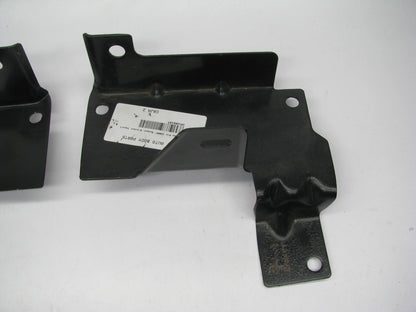 NEW AFTERMARKET Front Bumper Inner Brackets Left + Right - 02-06 Chevy Silverado