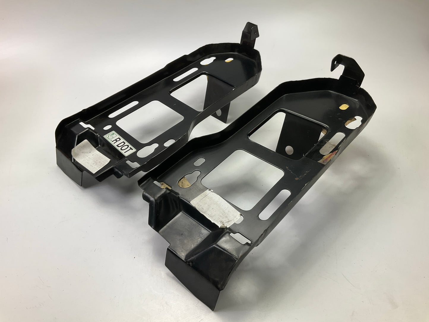 AFTERMARKET - RIGHT & LEFT Headlight Lamp Mounting Panel Bracket
