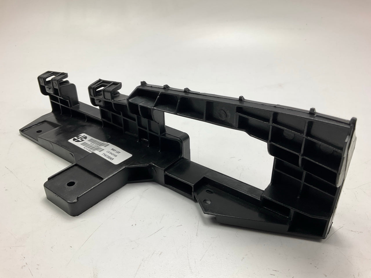 Front Left & Right Bumper Face Bar Bracket For 2009-2010 Lexus IS250, IS350