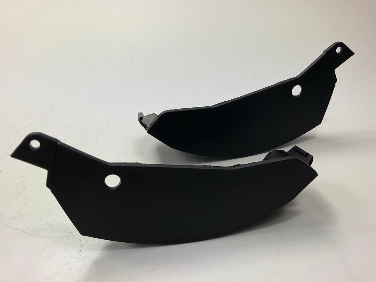 REAR LEFT & RIGHT Bumper Filler Trim For 12-15 Mercedes C-Class W/AMG PKG