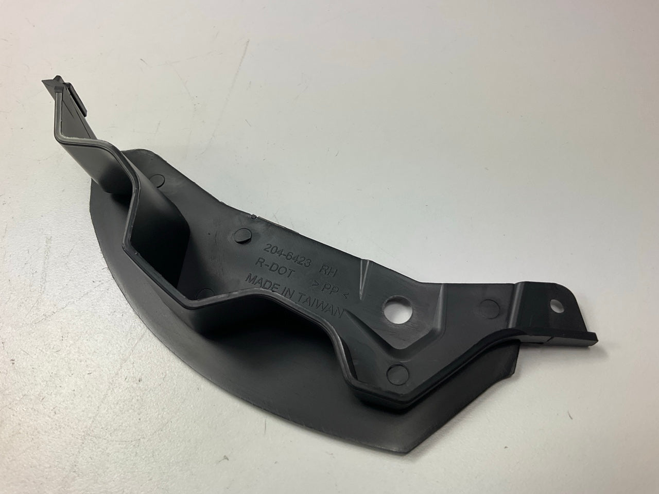 REAR LEFT & RIGHT Bumper Filler Trim For 12-15 Mercedes C-Class W/AMG PKG
