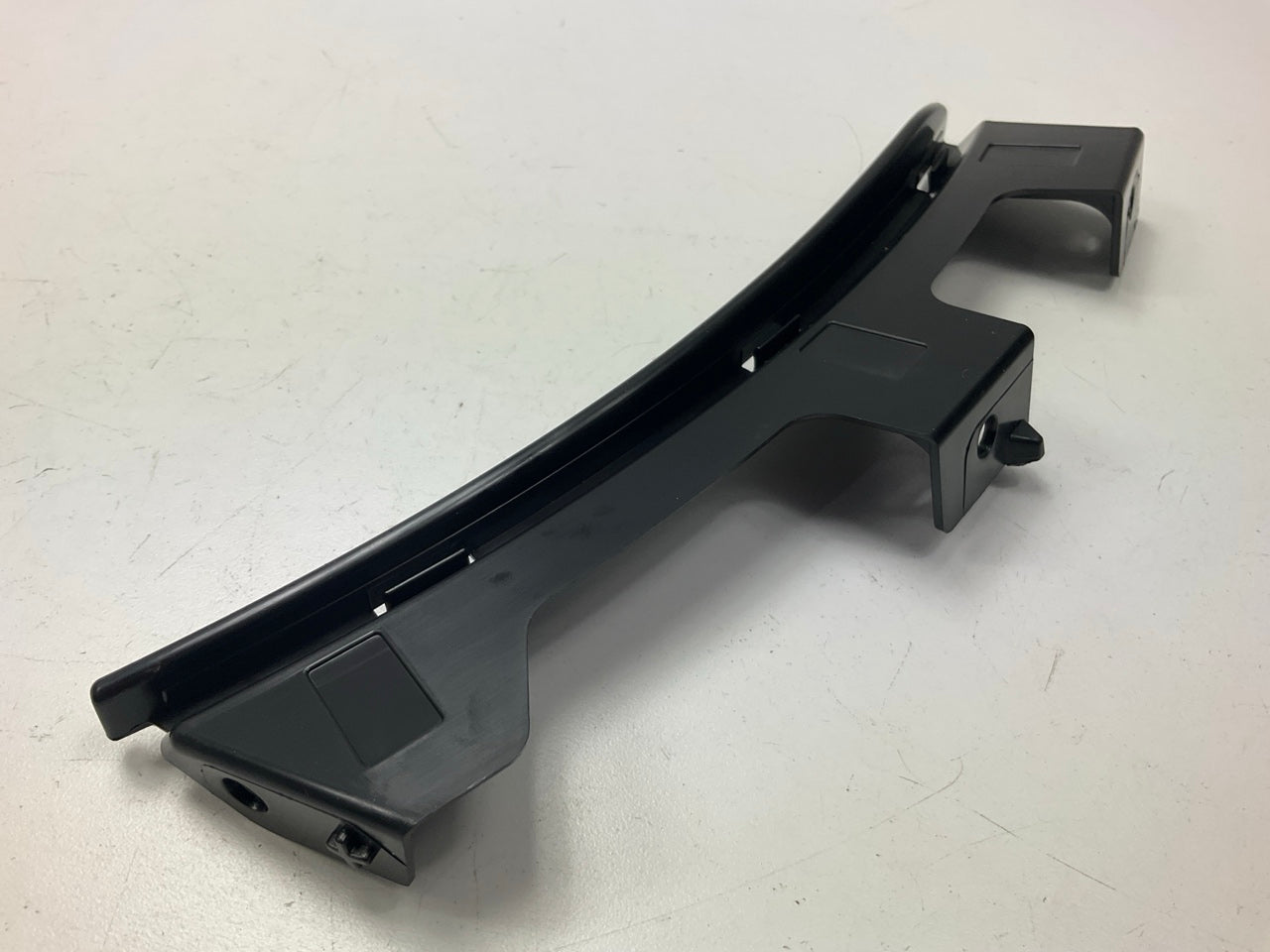 AFTERMARKET Rear Left & Right Bumper Filler Trim For 2015-2018 Porshe Macan