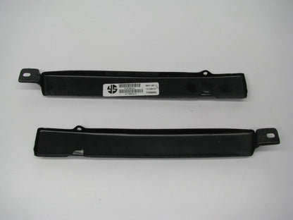 New  Left & Right Front Bumper Headlight Filler Trim For 98-00 Tacoma 2WD RWD