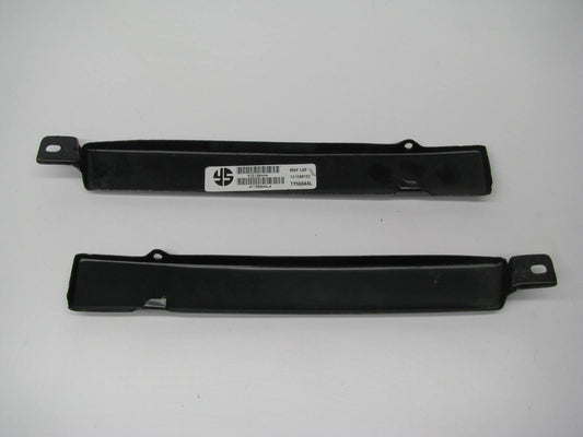 New  Left & Right Front Bumper Headlight Filler Trim For 98-00 Tacoma 2WD RWD