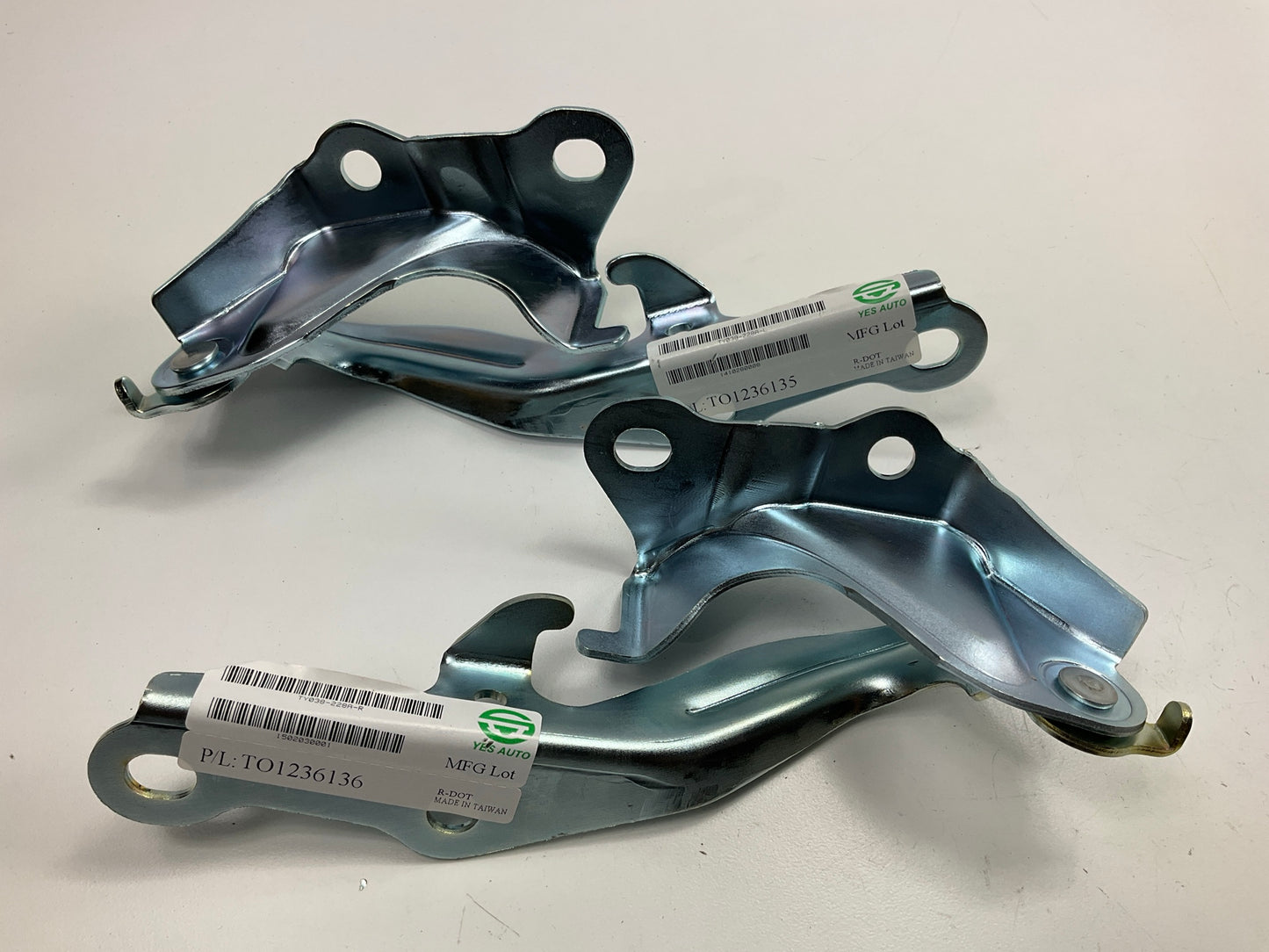 NEW AFTERMARKET - Left & Right Hood Hinge For 2002-2006 Toyota Camry