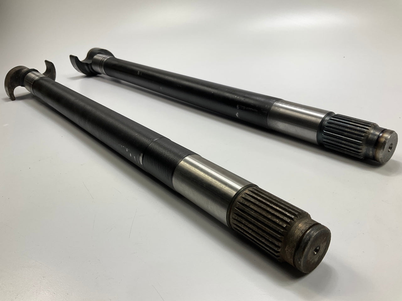 World American Air Brake Camshaft Set, Left & Right, 24-1/16'' Length, 1.5-28