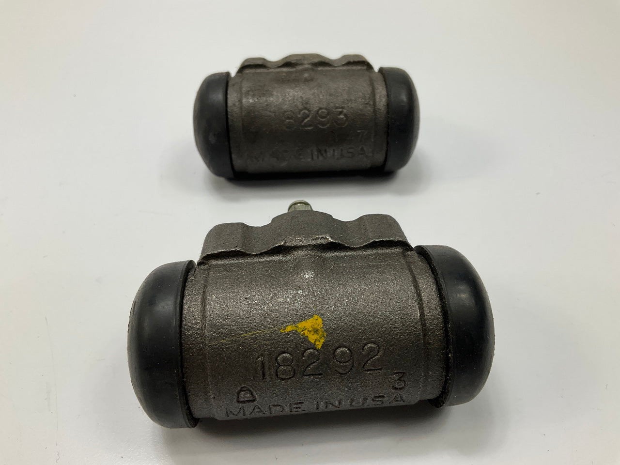 Raybestos WC37125, WC37126 Drum Brake Wheel Cylinder - Front Left & Right