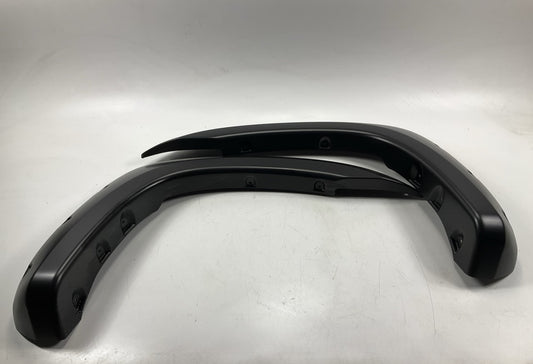 Bushwacker 31927-02 Pocket Style 4 PC Fender Flares Set For 2012-2015 Tacoma
