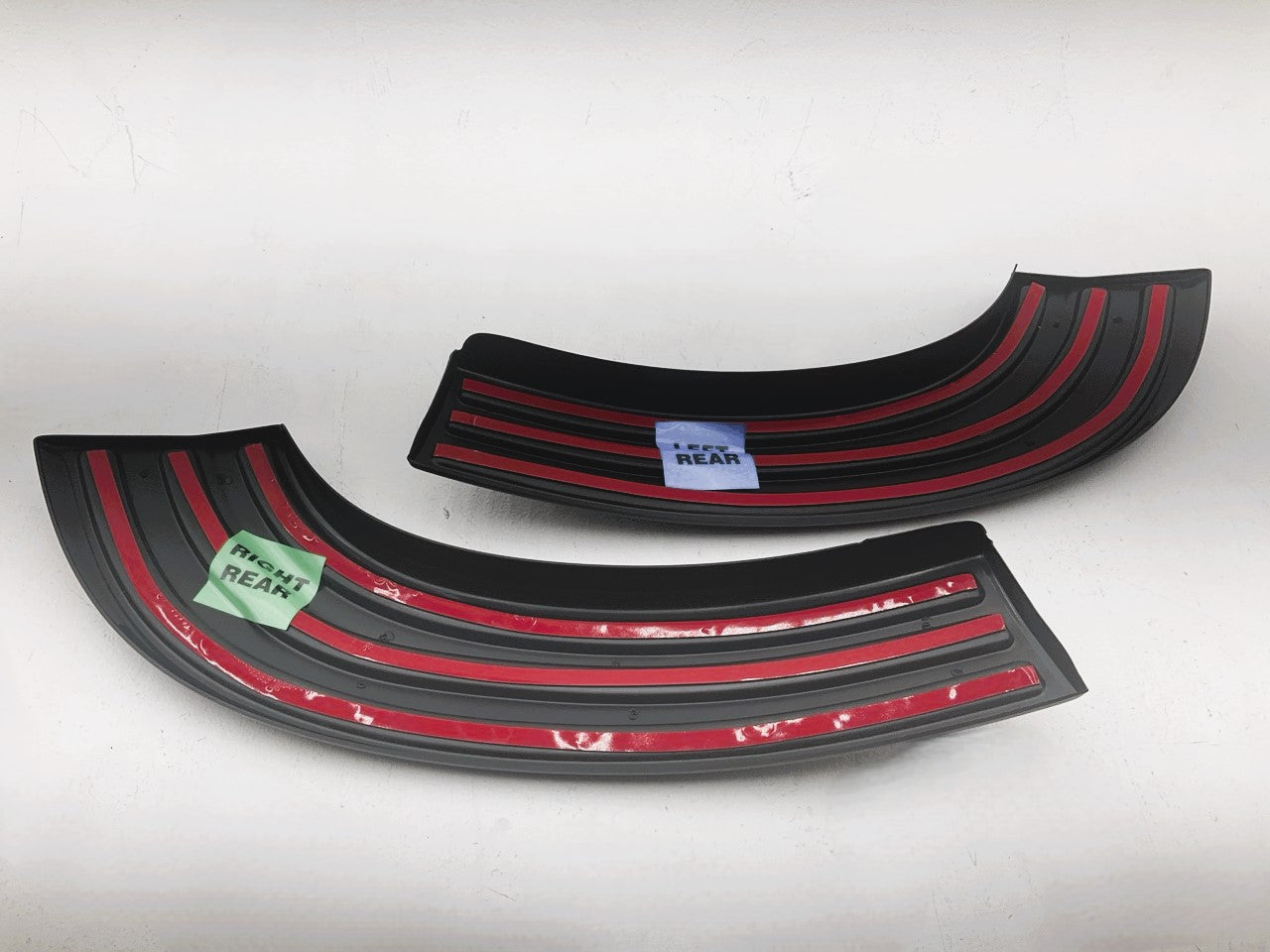 Bushwacker 40064-02 Rear Fender Flares For 2007-2014 Tahoe, 2007-2011 Yukon