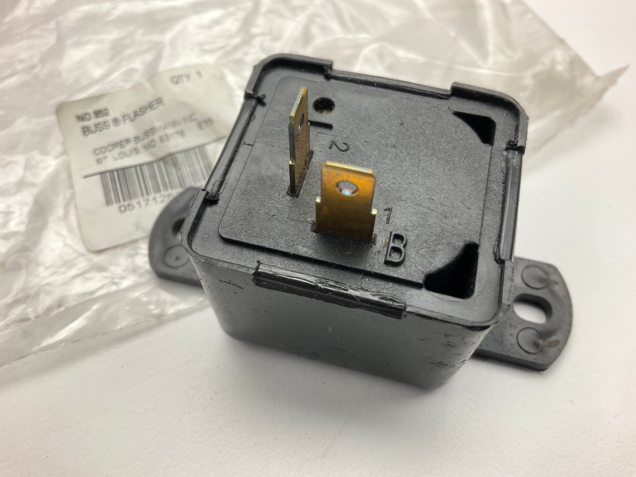 Bussmann 852 Electronic Automotive Flasher - 35 Amp, 2 Terminal, 12V