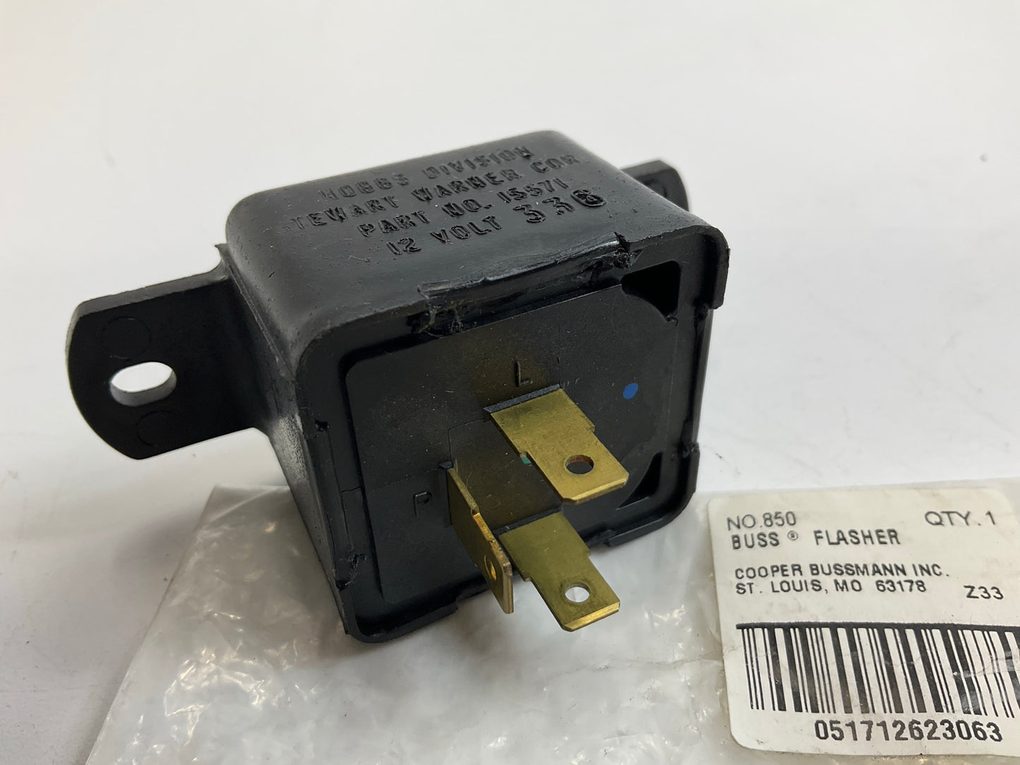 Bussmann NO.850 Electronic Automotive Flasher (Heavy Duty - 12V, 3 Terminal)