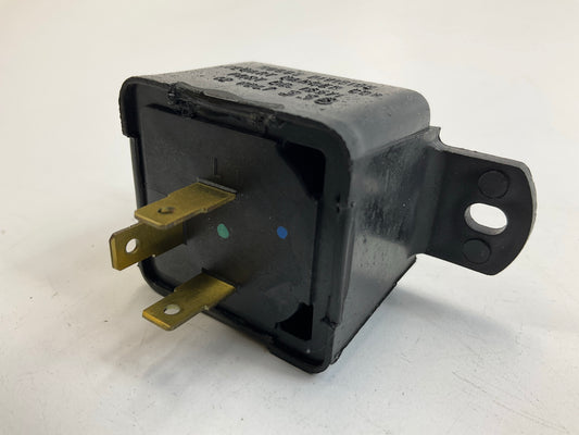 Bussmann NO.850 Electronic Automotive Flasher (Heavy Duty - 12V, 3 Terminal)