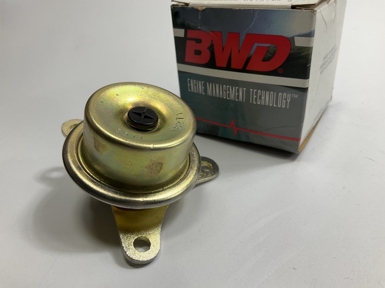BWD 22800 Fuel Pressure Regulator