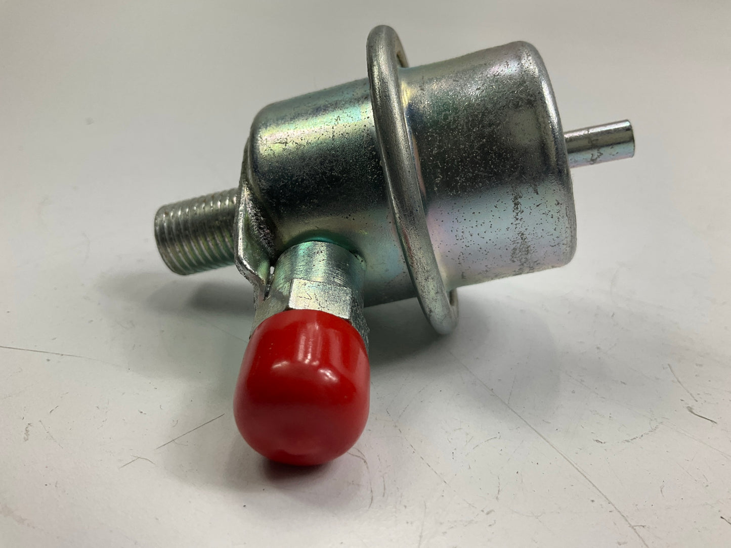 BWD 22824 Fuel Injection Fuel Pressure Regulator
