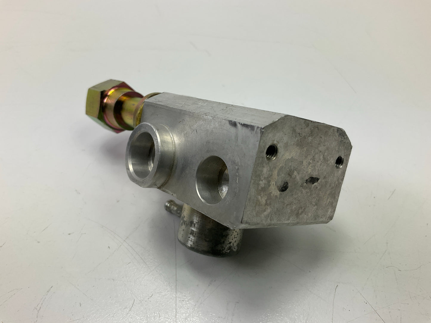 BWD 22871 Fuel Injection Pressure Regulator