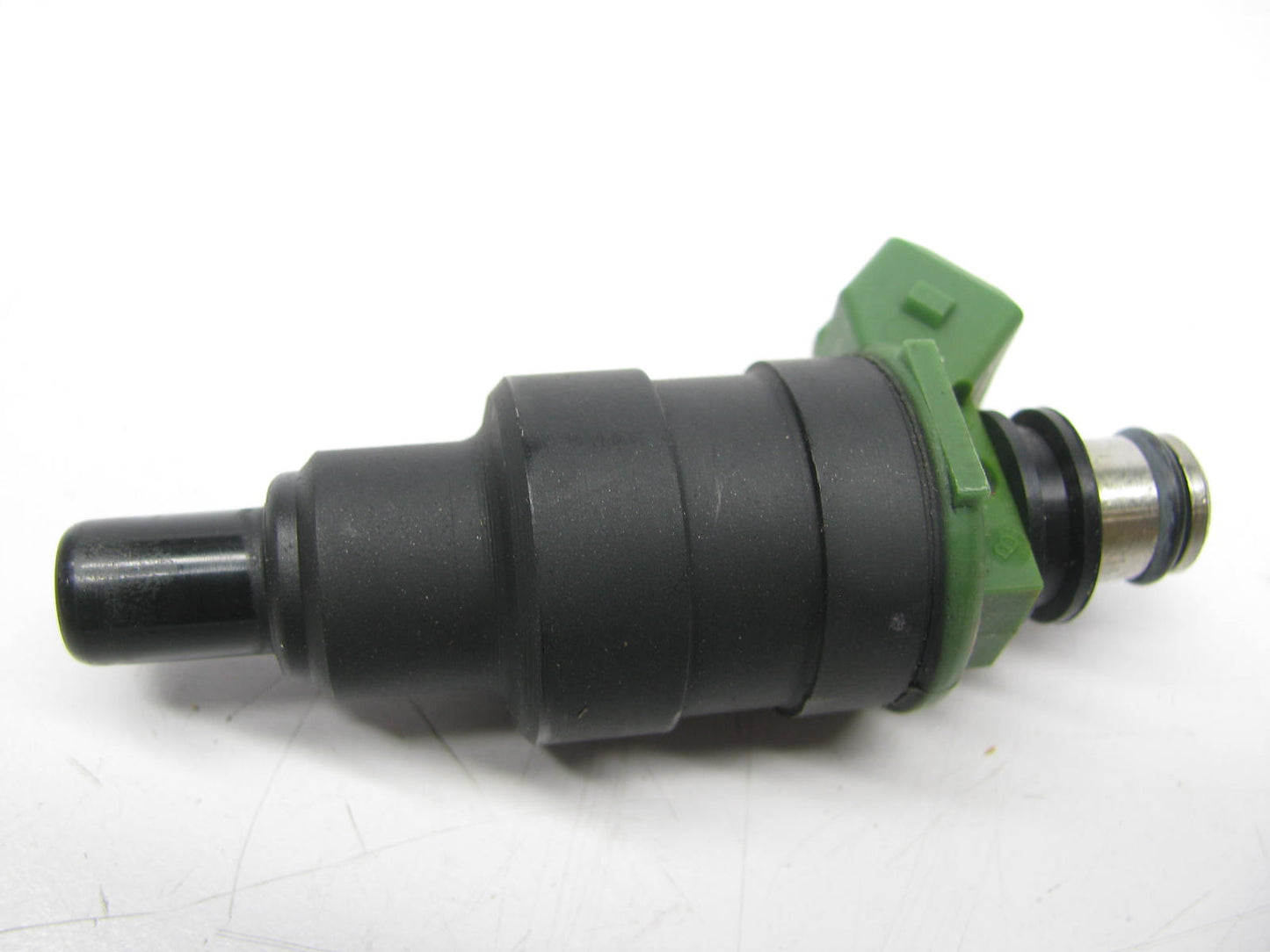 Fuel Injector BWD 27521 Reman for 83-84 Toyota Starlet 1.3L-L4