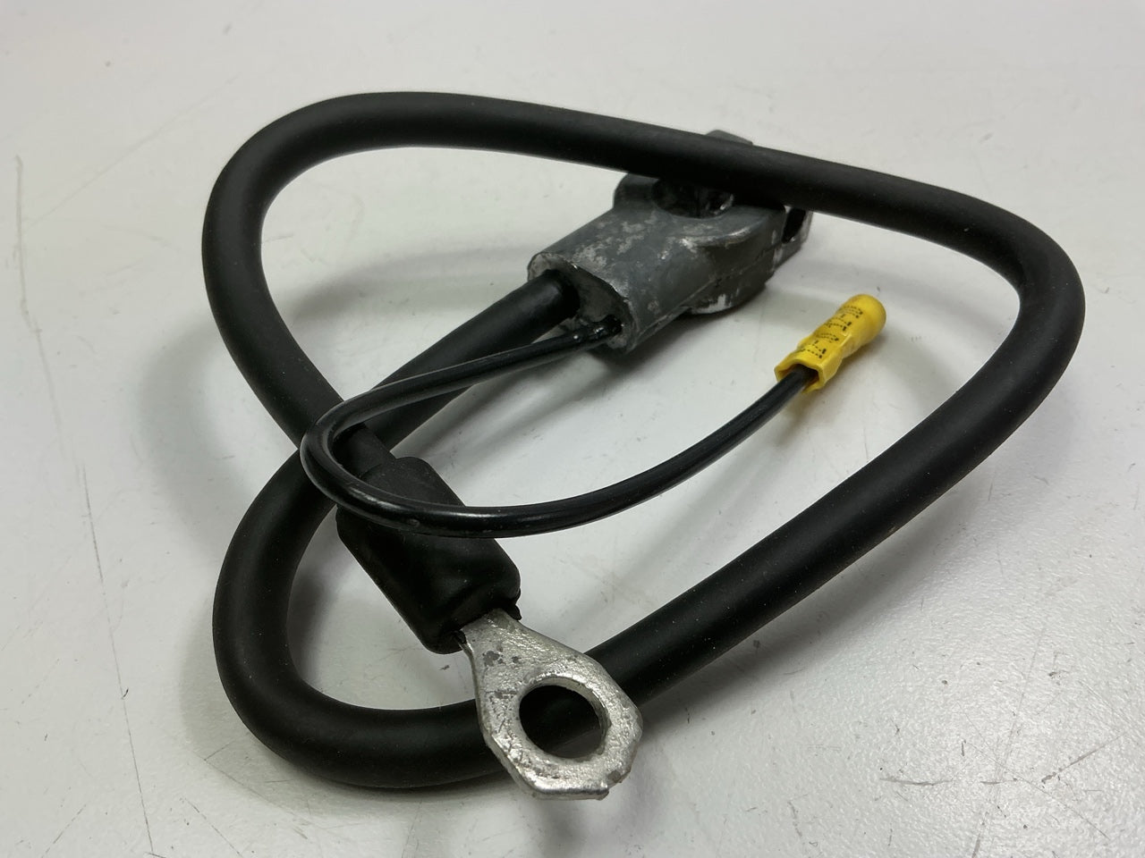 BWD BC20T Battery Cable, 4 Gauge, 20'' Length