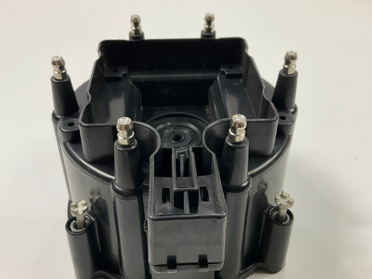 BWD C-198P Ignition Distributor Cap