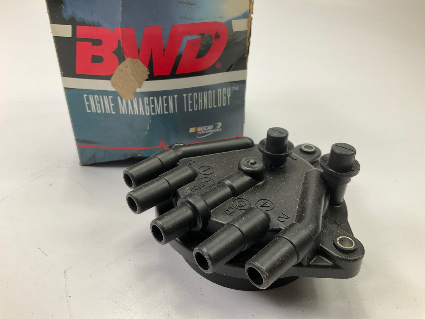 BWD C728 Ignition Distributor Cap For 1990-1997 Lexus 4.0L-V8