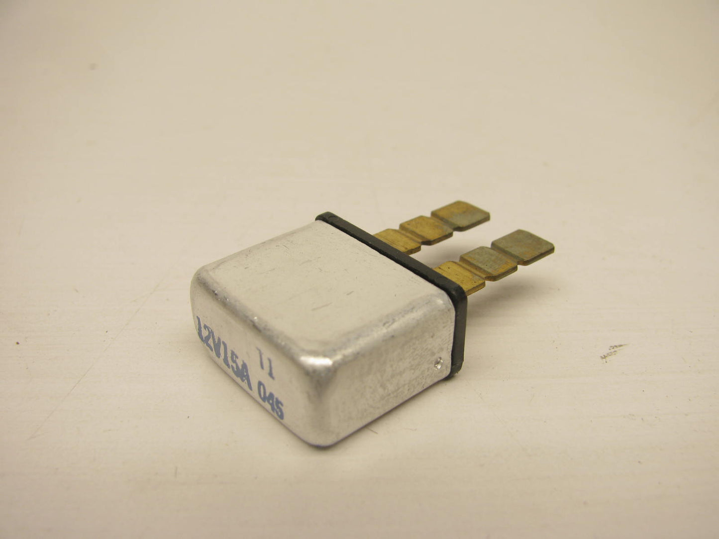 BWD CB215 Circuit Breaker - 15 Amp