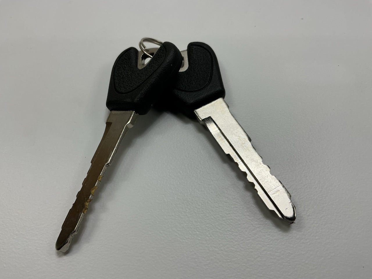 BWD CS850 Ignition Switch & Keys For 1997-2003 Ford Escort W/ AUTOMATIC TRANS