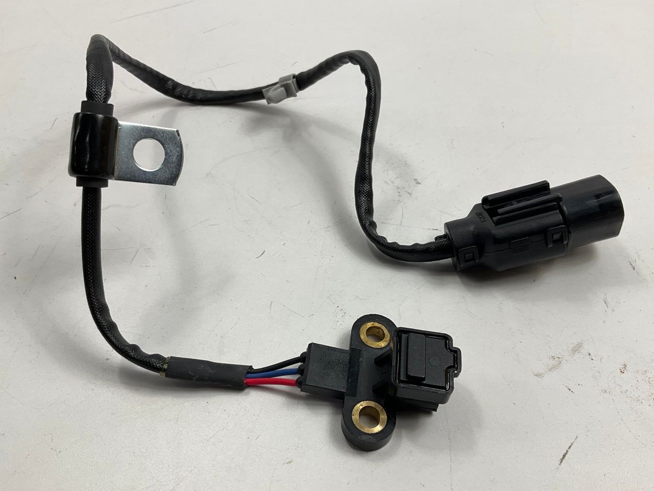 BWD CSS1000 Engine Crankshaft Position Sensor For 2001-2005 Hyundai 3.5L-V6