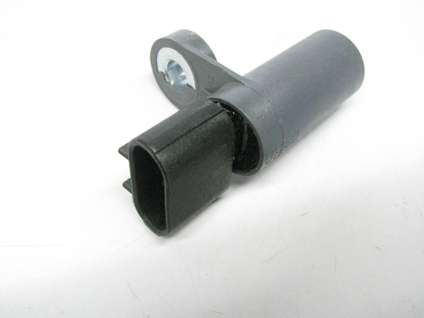 BWD CSS46P Crankshaft Position Sensor For 93-00 Chrysler 2.7L 3.0L 3.3L 3.5L-V6