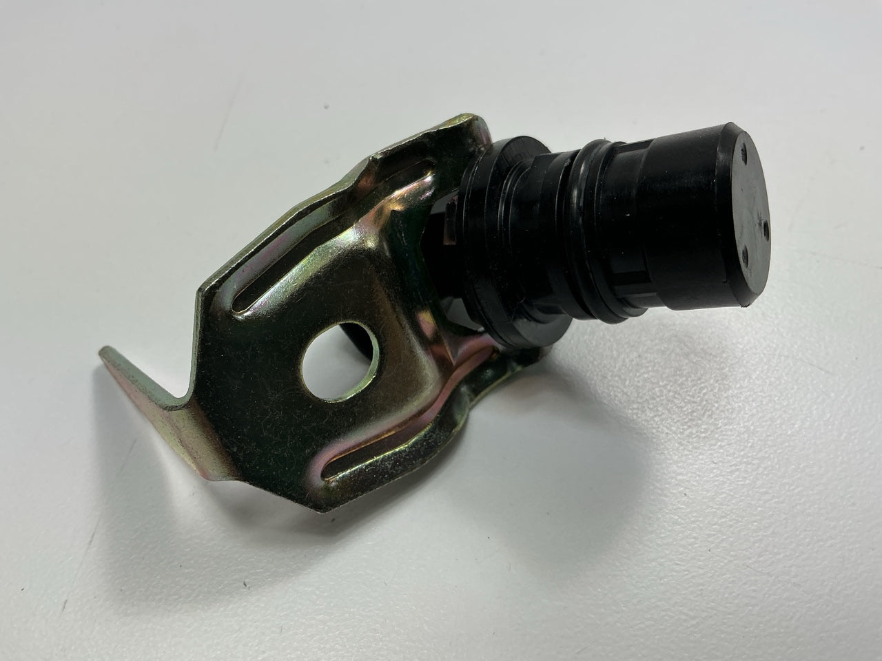 BWD CSS626 Engine Camshaft Position Sensor