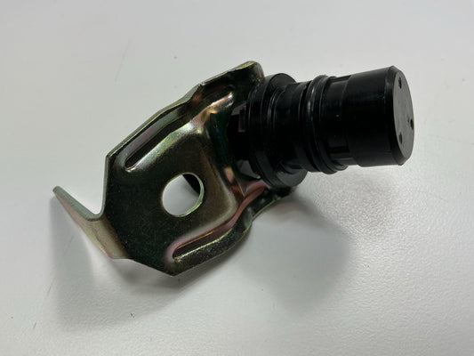 BWD CSS626 Engine Camshaft Position Sensor