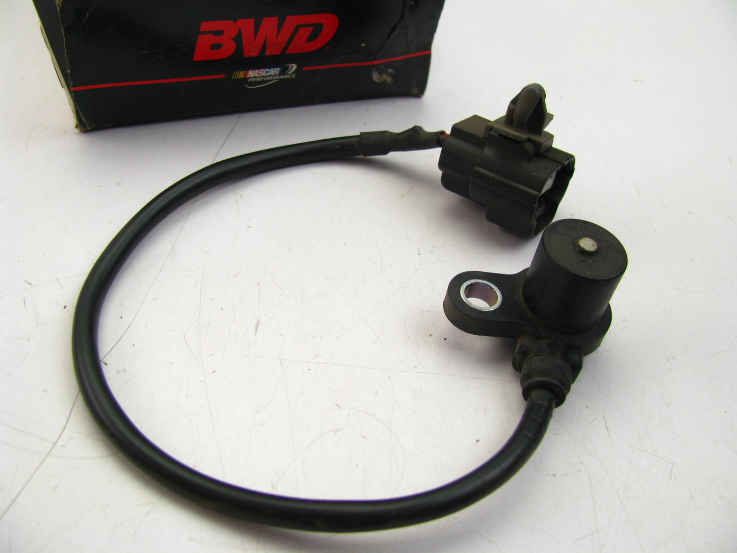 BWD CSS829 Engine Camshaft Position Sensor For 1998-2002 Mazda 626 2.5L-V6