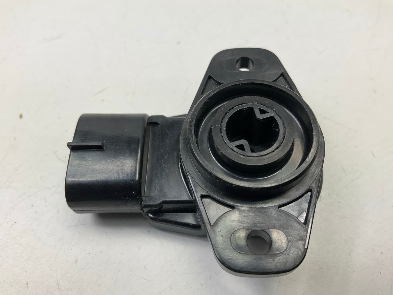 BWD EC3307 Throttle Position Sensor TPS