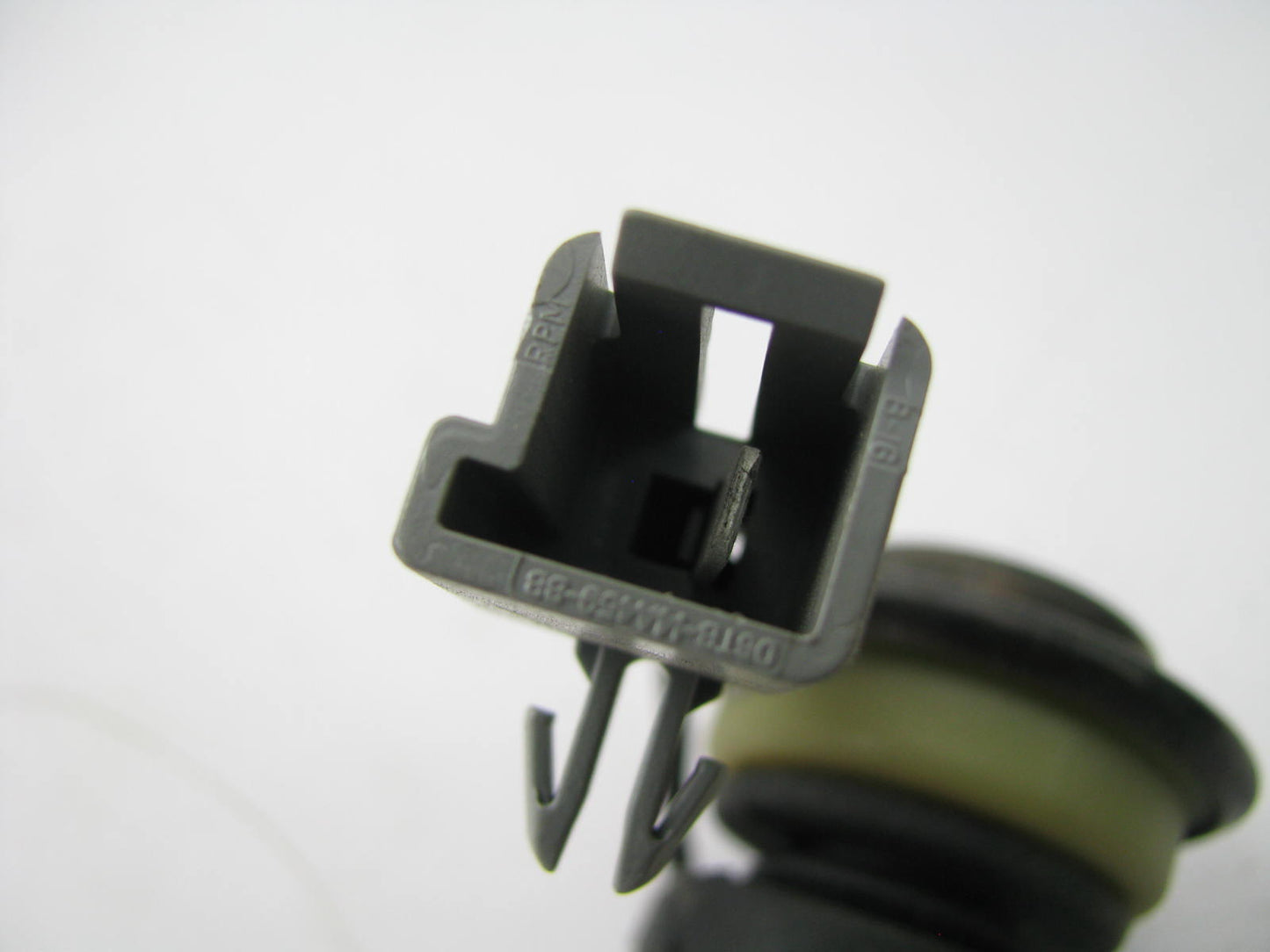 BWD ECS103 Carburetor Idle Stop Solenoid 1985-1986 Ford Truck 370-V8 2-BBL