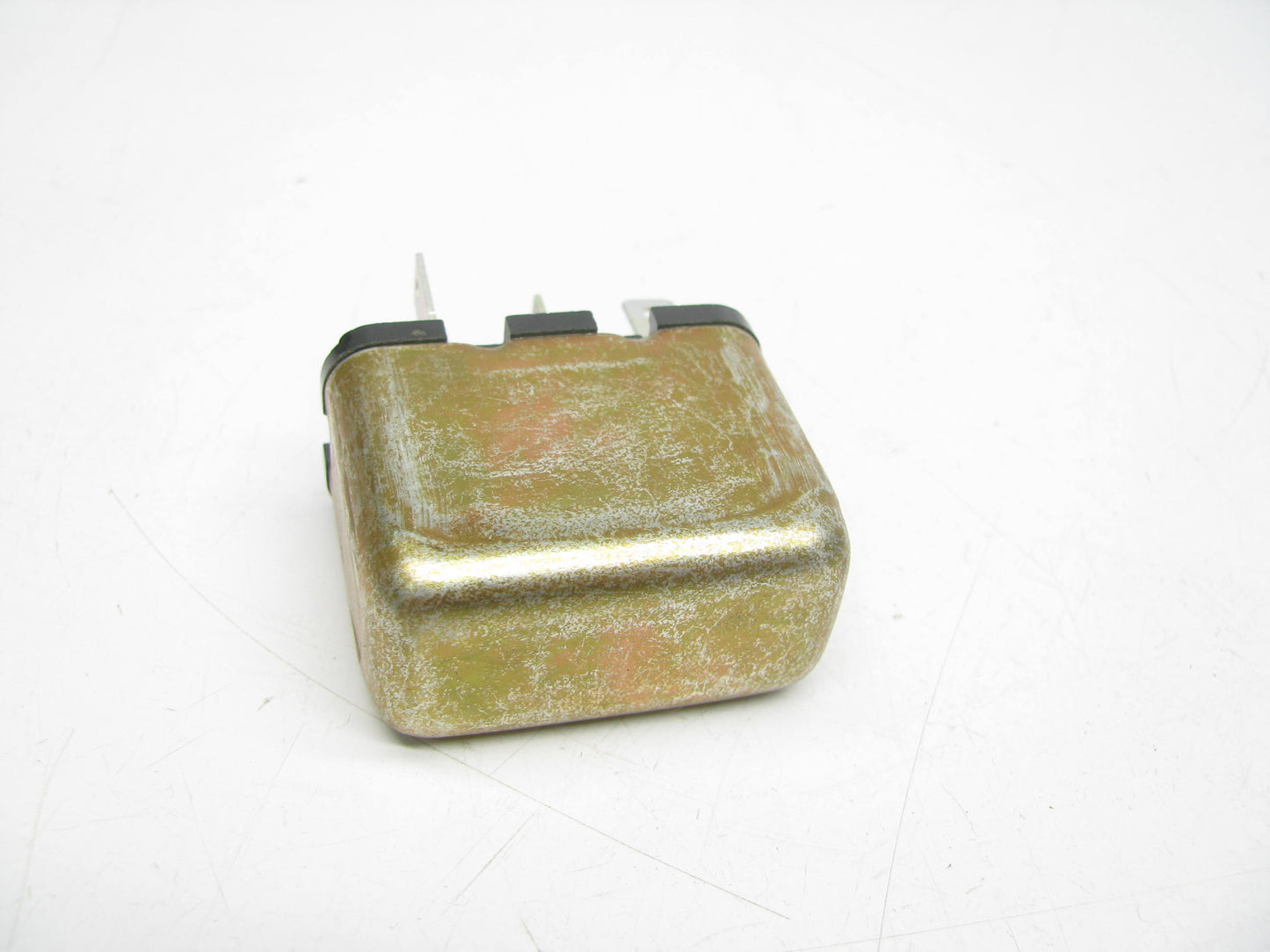 BWD R247 Horn Relay For 1974-1975 Pontiac Bonneville, Catalina, Grand Prix