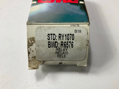 BWD R6576 Engine Cooling Fan Motor Relay - OEM Denso # 156700-1700