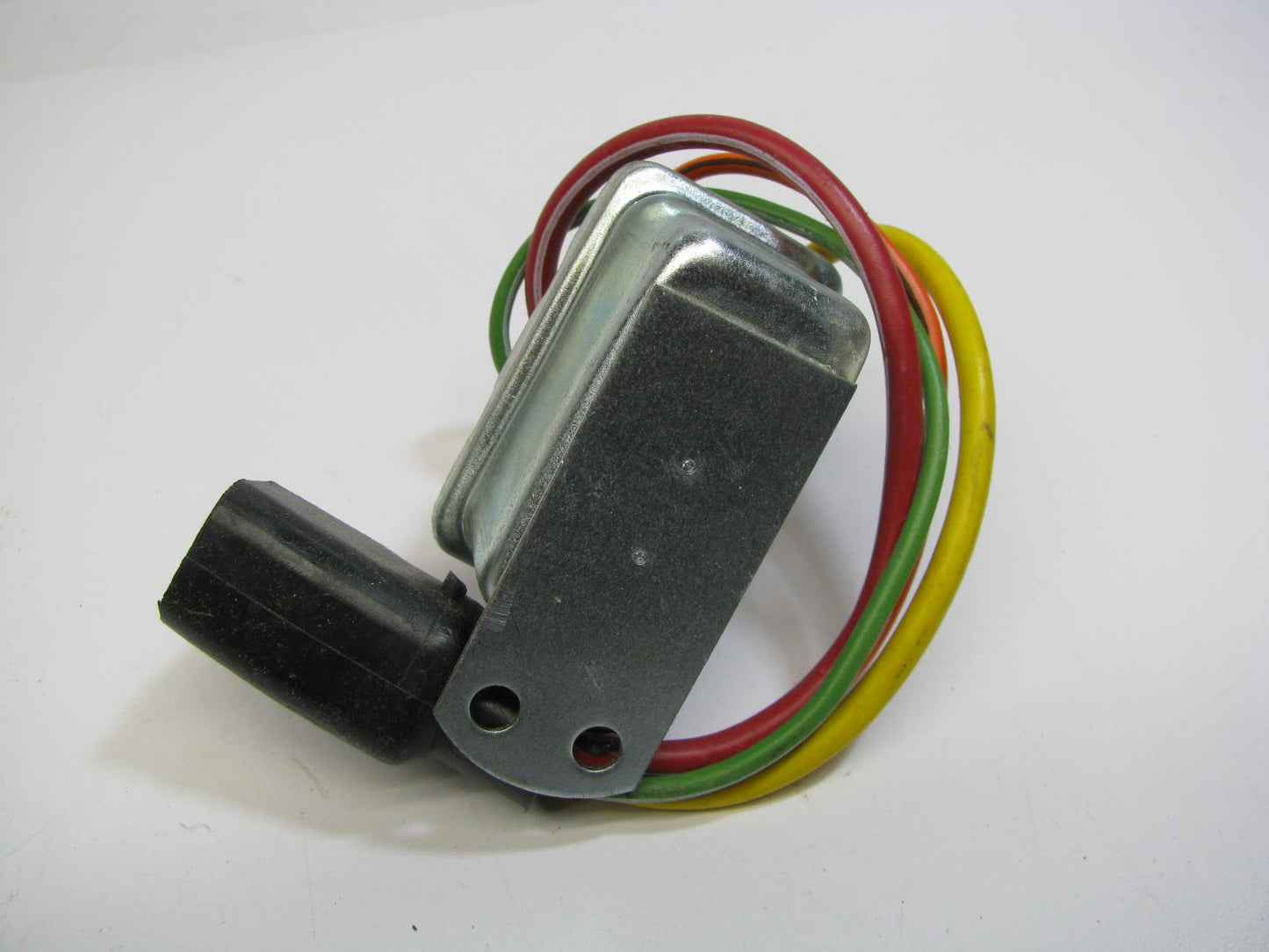 BWD R686 A/C System Control Relay - 1R1167 561646 19401
